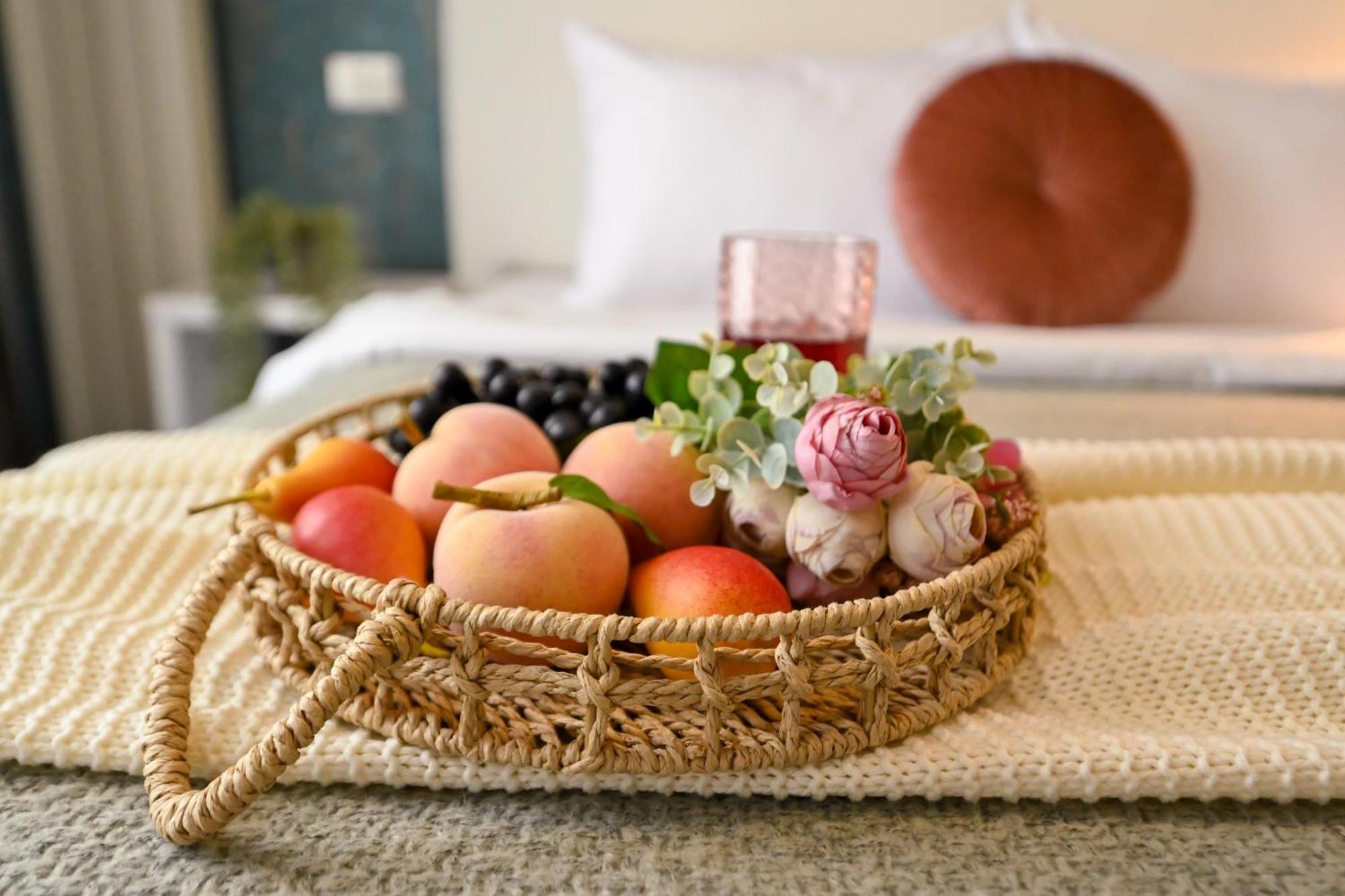 Urban Elegance - Stylish Central Accommodation Букурещ Екстериор снимка