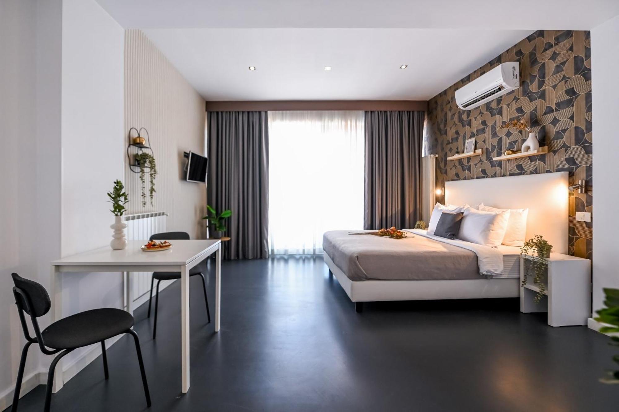 Urban Elegance - Stylish Central Accommodation Букурещ Стая снимка