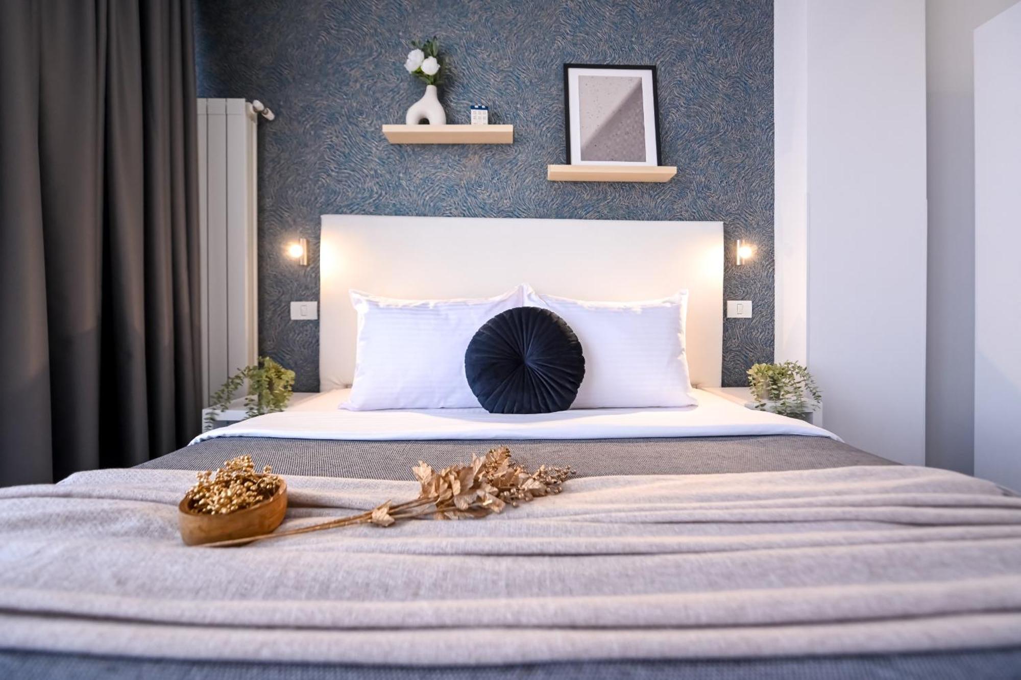 Urban Elegance - Stylish Central Accommodation Букурещ Стая снимка