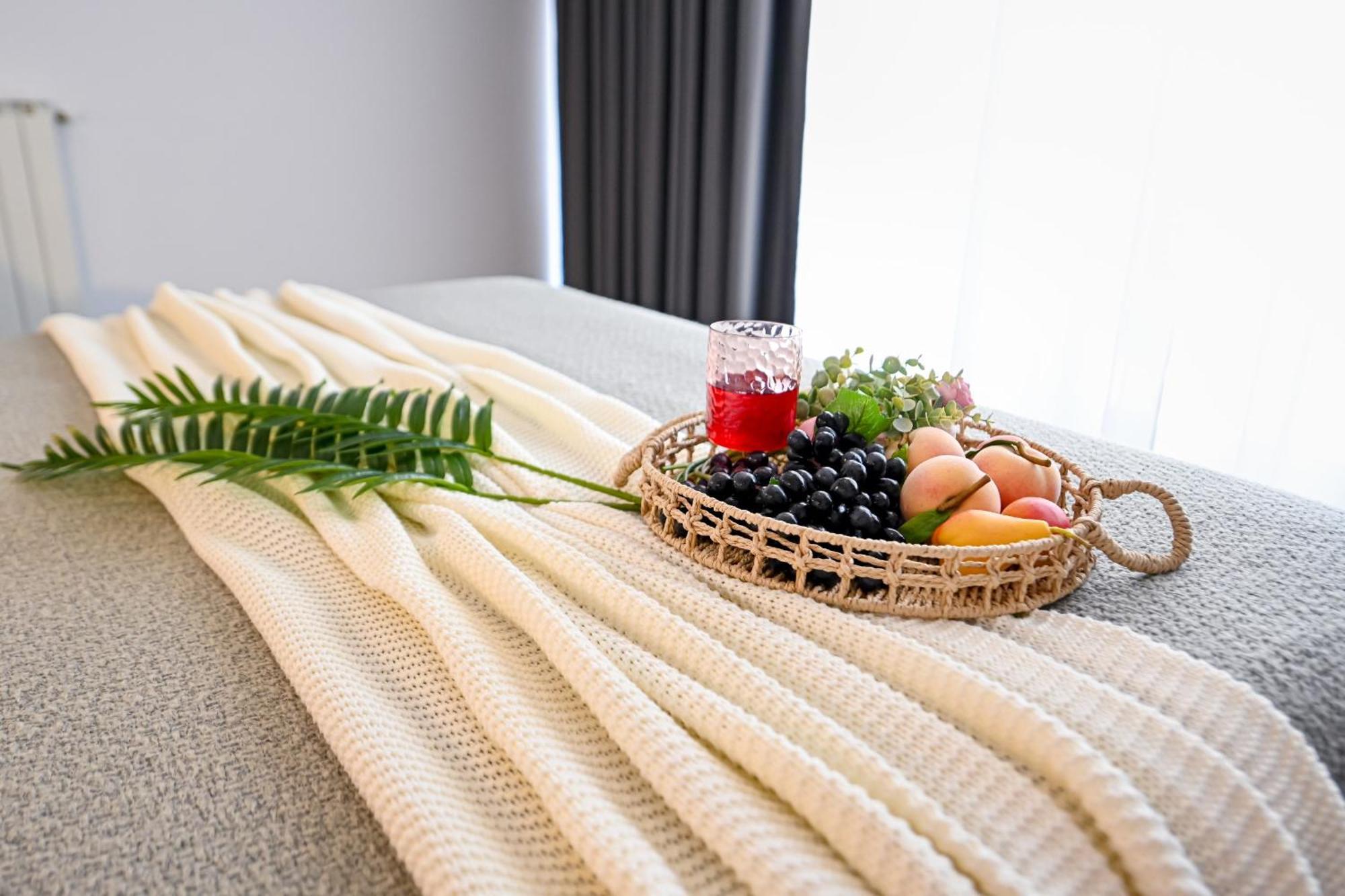 Urban Elegance - Stylish Central Accommodation Букурещ Стая снимка