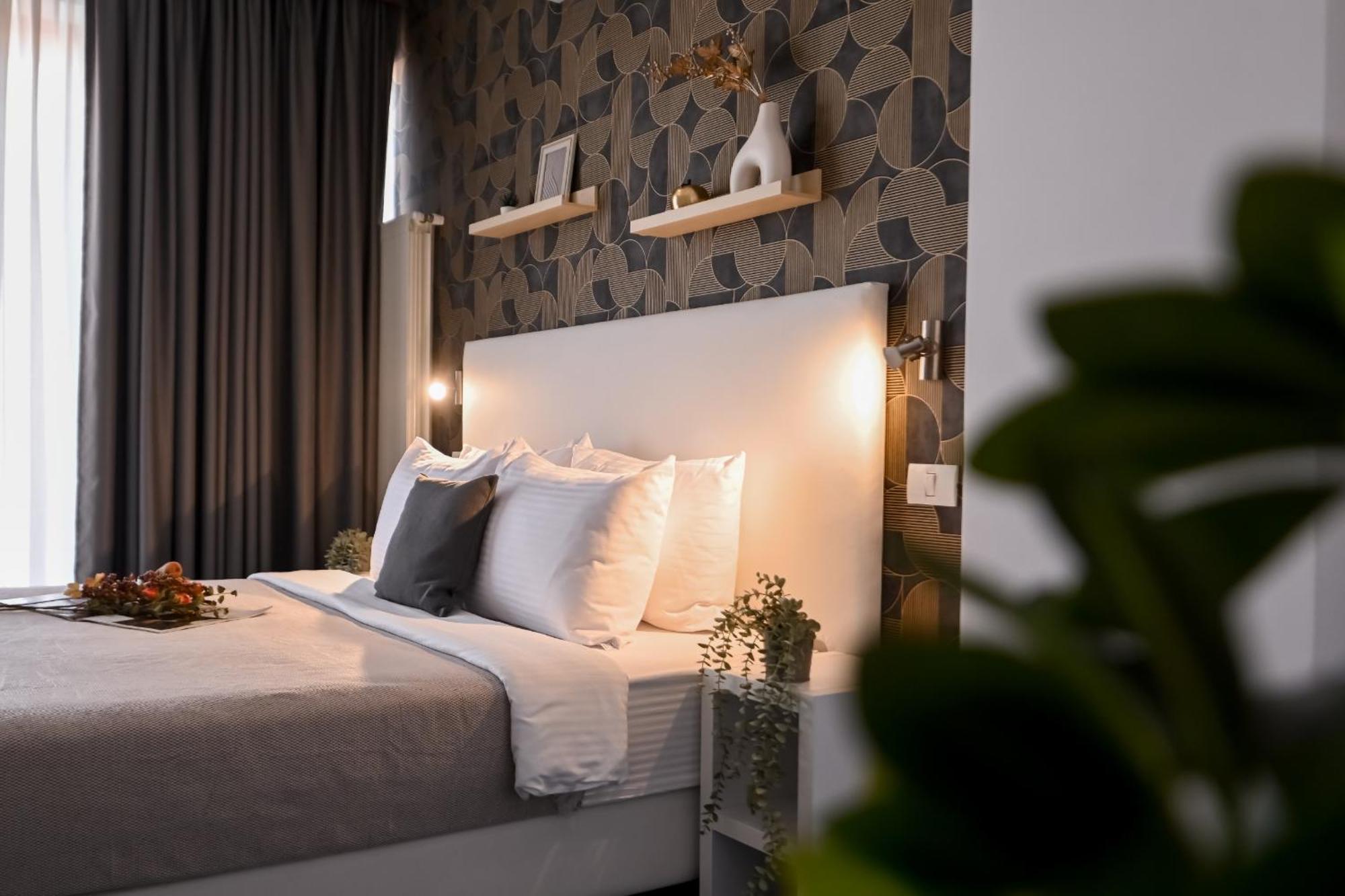 Urban Elegance - Stylish Central Accommodation Букурещ Стая снимка